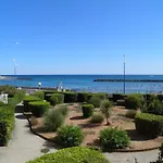 2p Renove, Vue Mer, Parking, En Face - Fr-1-338-530 * Sète